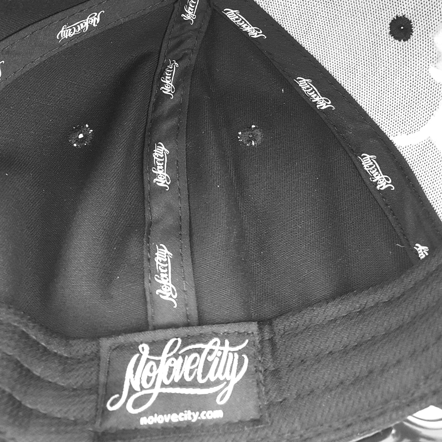 Script Logo Flat Brim Snapback Hat (Original)